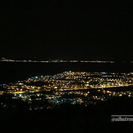 公寓式酒店 Kaz Daglari Albatross Dag Evleri 古雷